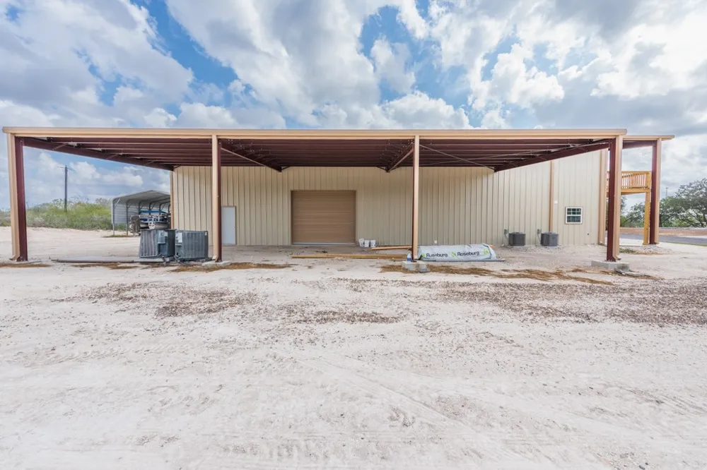 660 Carmel Drive Sandia, TX 78383
