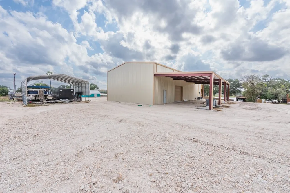 660 Carmel Drive Sandia, TX 78383