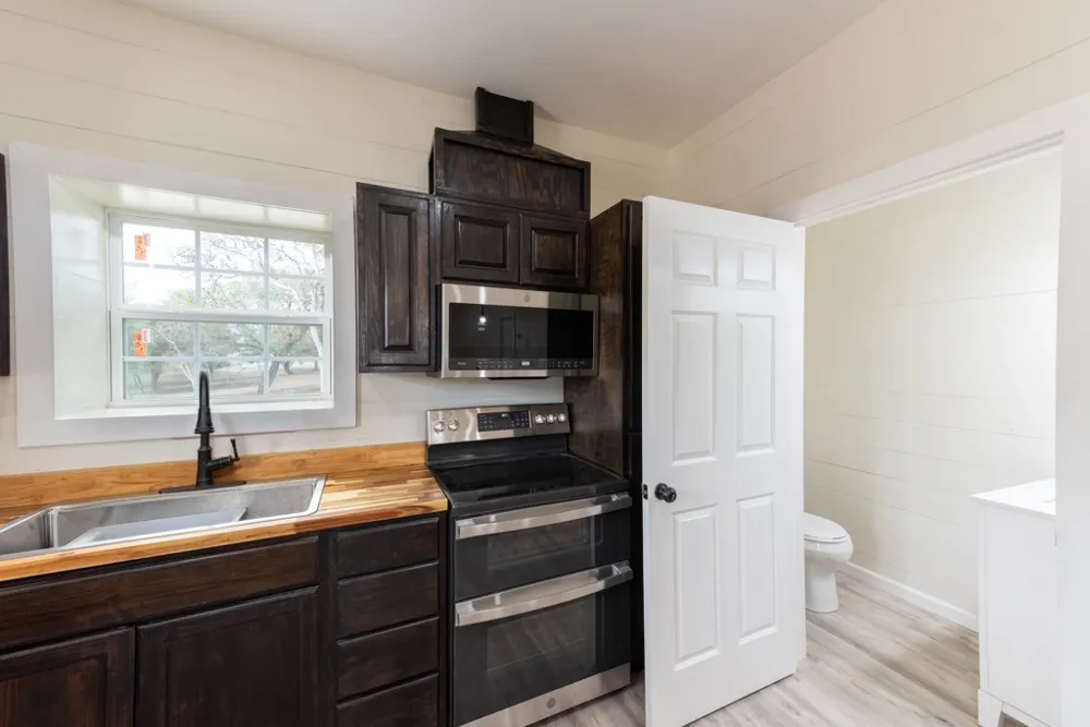 660 Carmel Drive Sandia, TX 78383