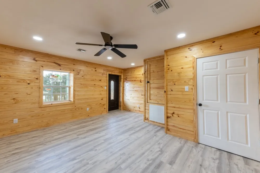 660 Carmel Drive Sandia, TX 78383