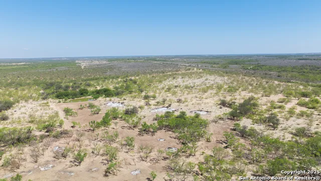 2133 Lausen Del Rio, TX 78840