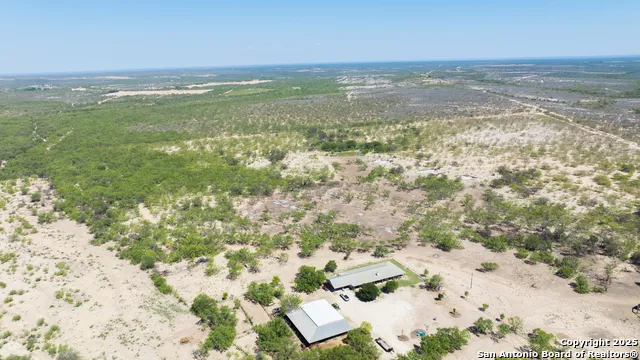 2133 Lausen Del Rio, TX 78840