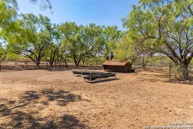 2133 Lausen Del Rio, TX 78840