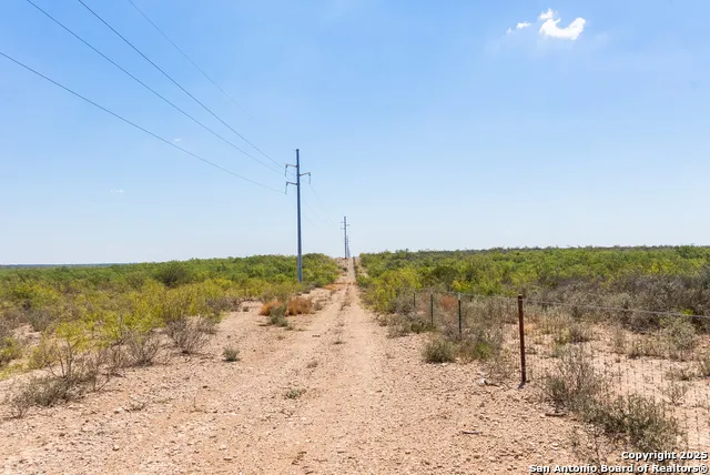 2133 Lausen Del Rio, TX 78840