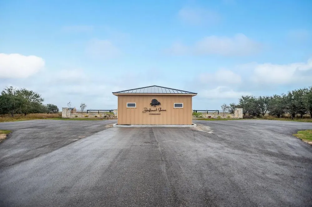 163 Driftwood Shores Port Lavaca, TX 77979
