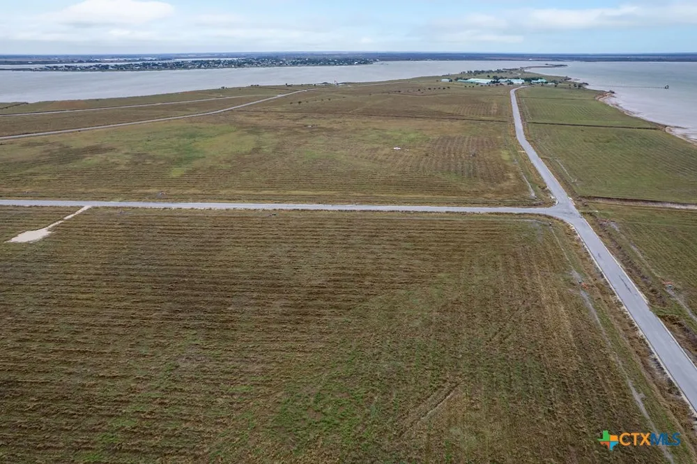 163 Driftwood Shores Port Lavaca, TX 77979