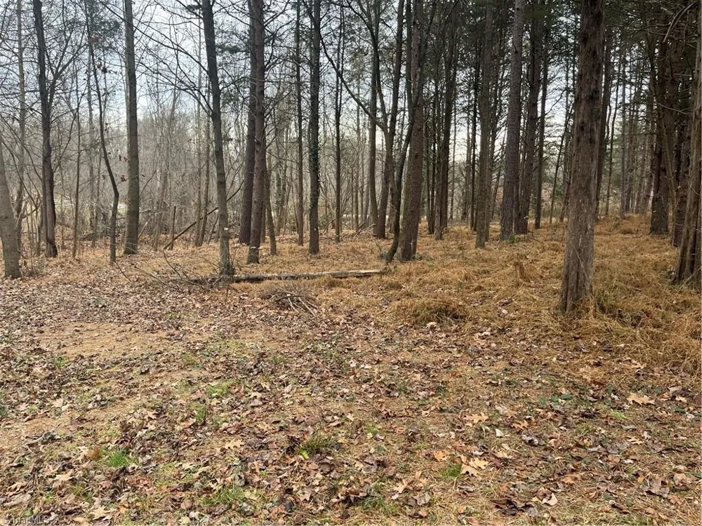 2700 Edenridge Drive High Point, NC 27265