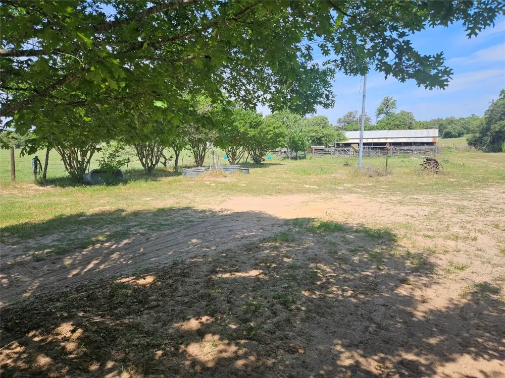8912 CR 322 Roads Milano, TX 76556