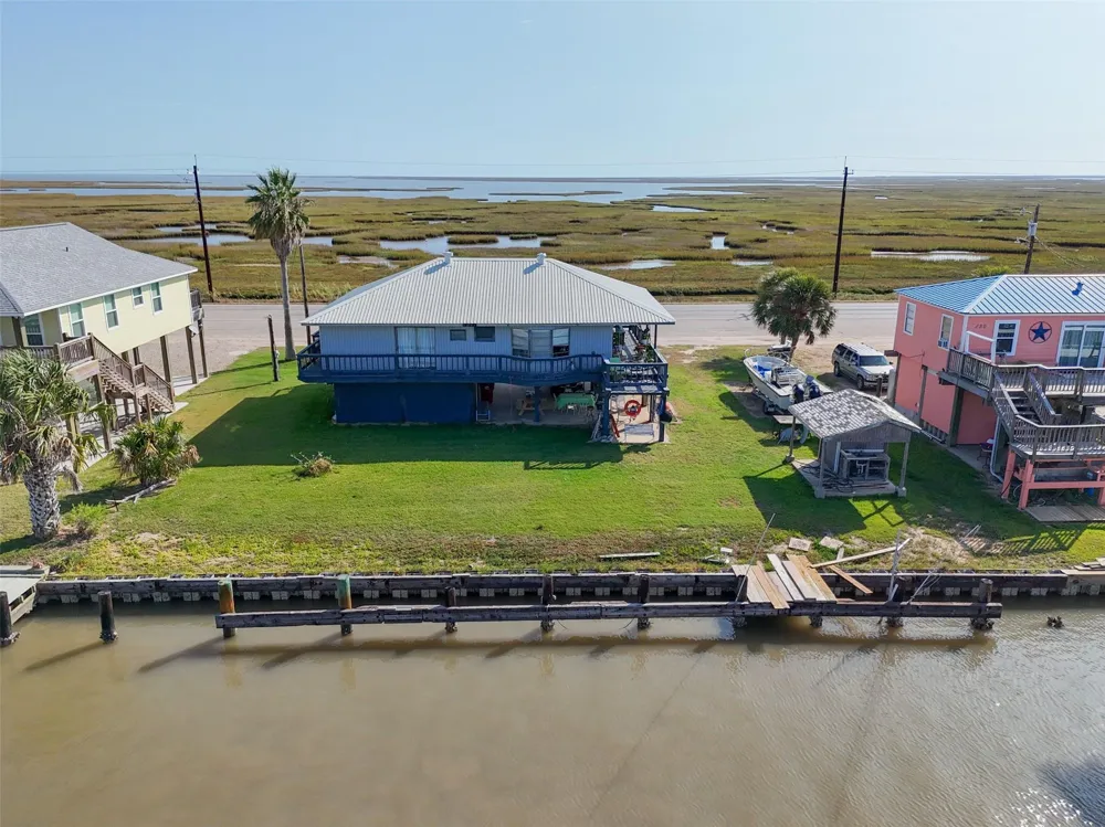 4366 Fm-2031 Matagorda, TX 77414