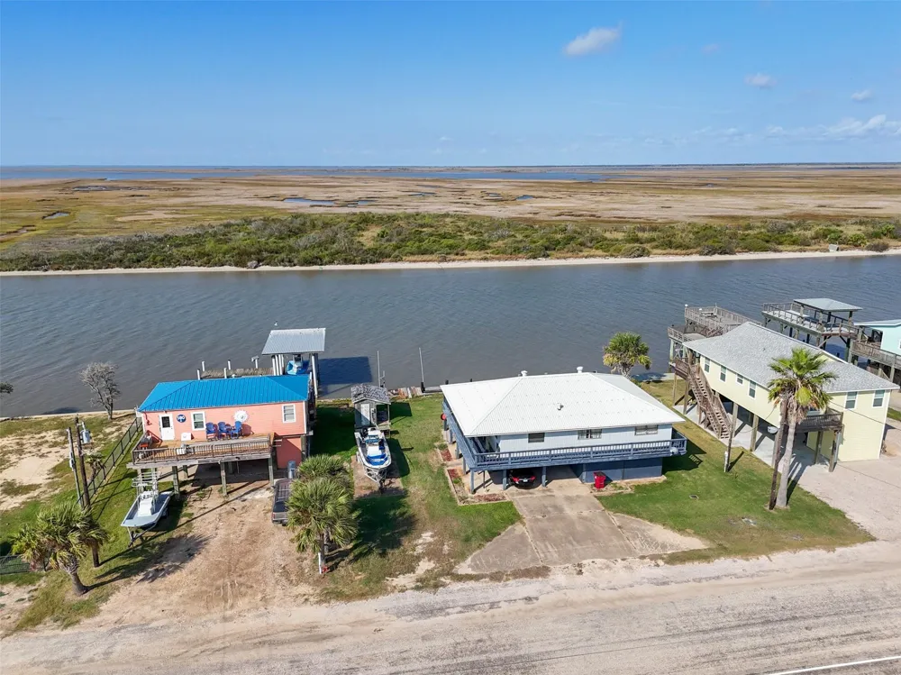 4366 Fm-2031 Matagorda, TX 77414
