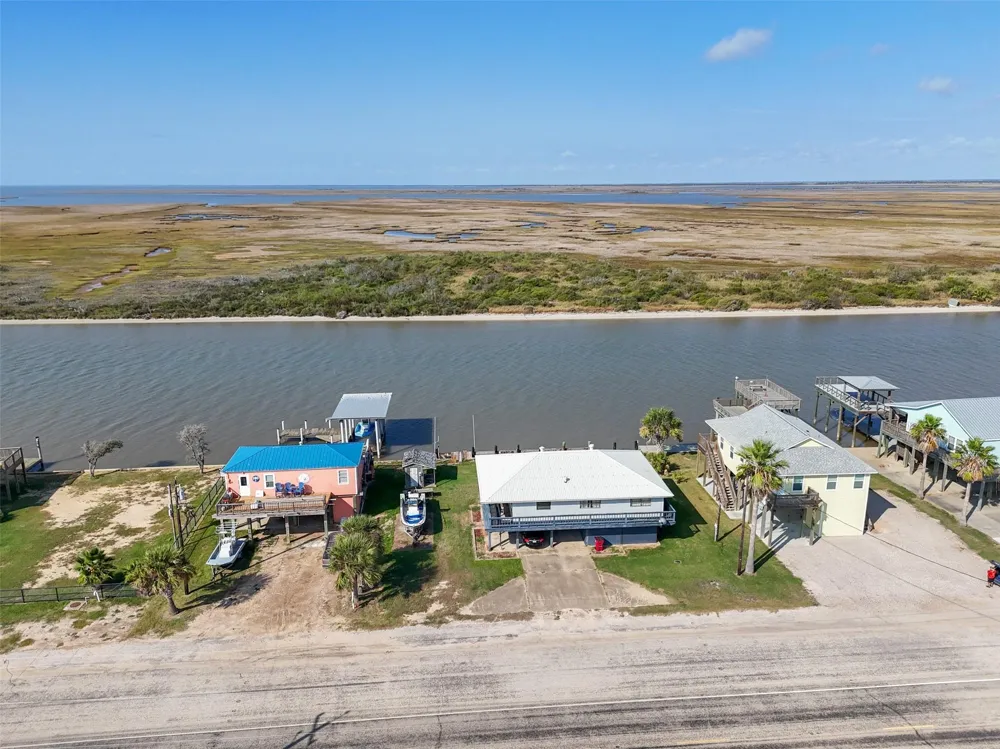 4366 Fm-2031 Matagorda, TX 77414