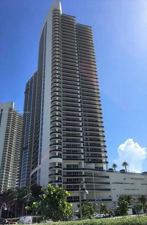 1850 S Ocean Dr #1405