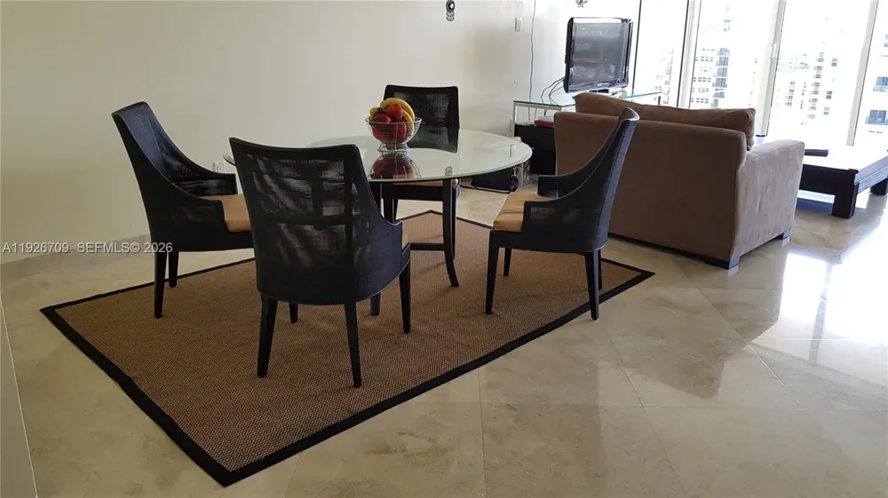 1850 S Ocean Dr #1405 Hallandale Beach, FL 33009
