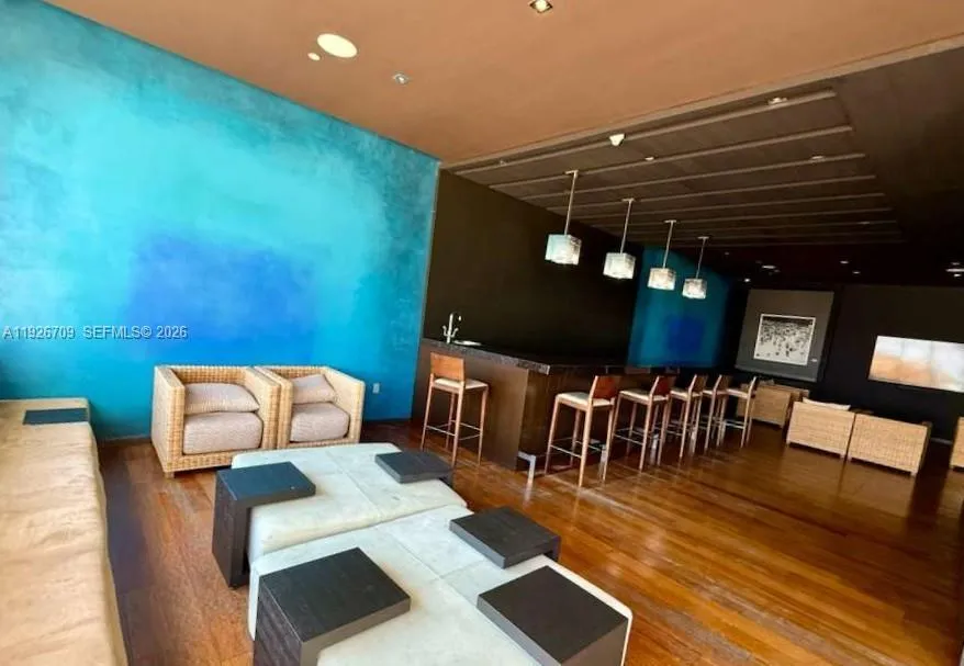 1850 S Ocean Dr #1405 Hallandale Beach, FL 33009