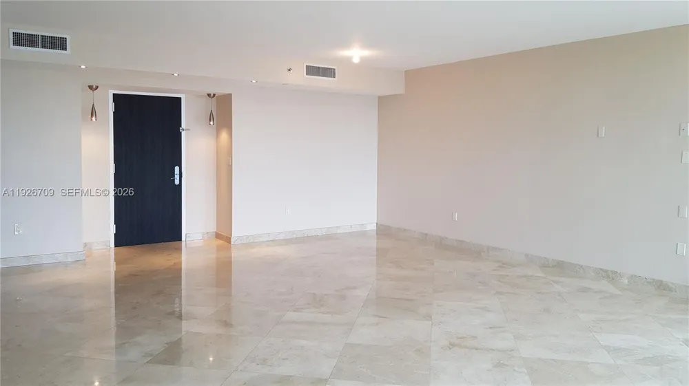 1850 S Ocean Dr #1405 Hallandale Beach, FL 33009
