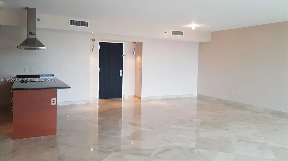 1850 S Ocean Dr #1405 Hallandale Beach, FL 33009