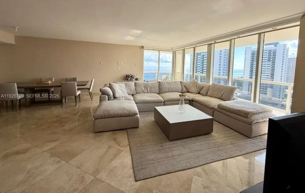 1850 S Ocean Dr #1405 Hallandale Beach, FL 33009
