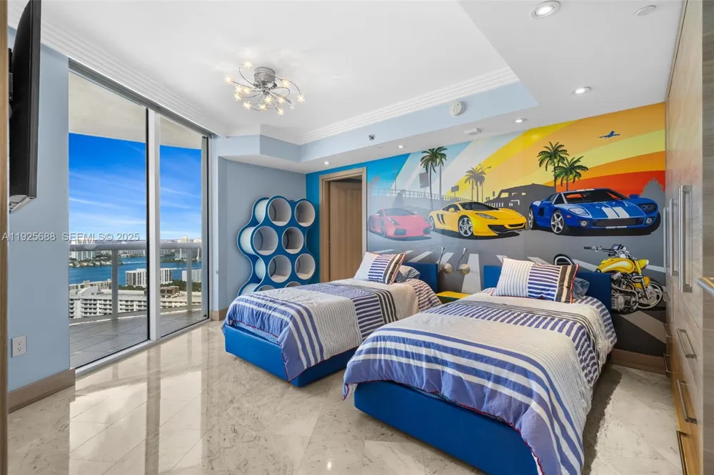 17201 Collins Ave #3505 Sunny Isles Beach, FL 33160