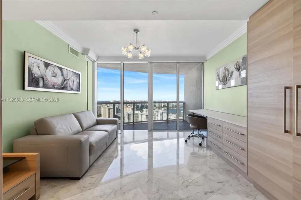 17201 Collins Ave #3505 Sunny Isles Beach, FL 33160