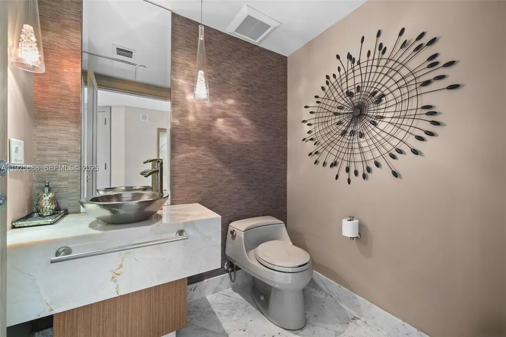 17201 Collins Ave #3505 Sunny Isles Beach, FL 33160
