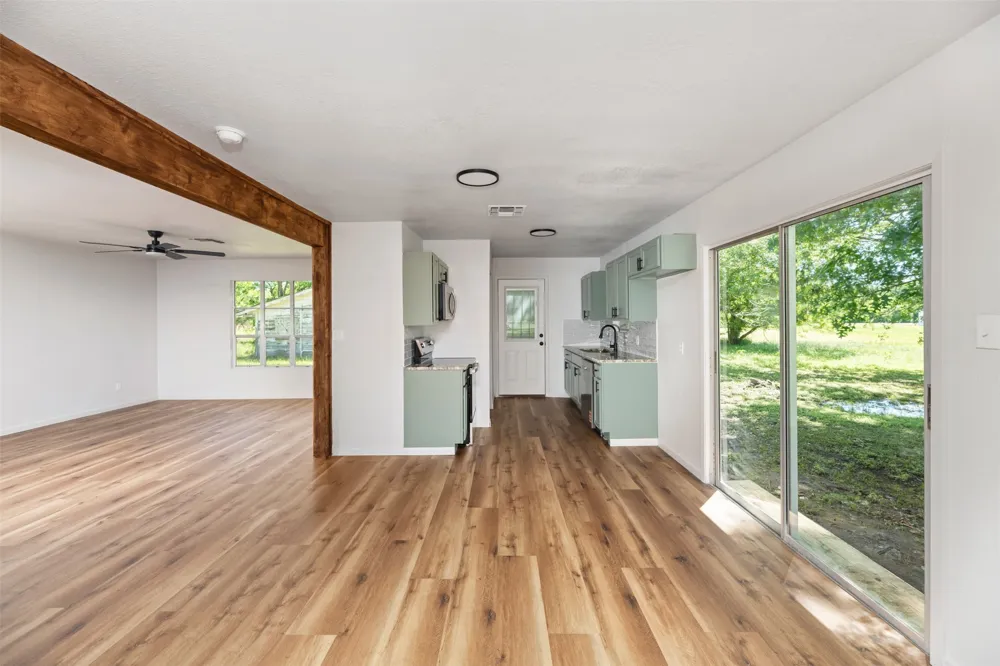 103 Ivy Street Goodlow, TX 75144