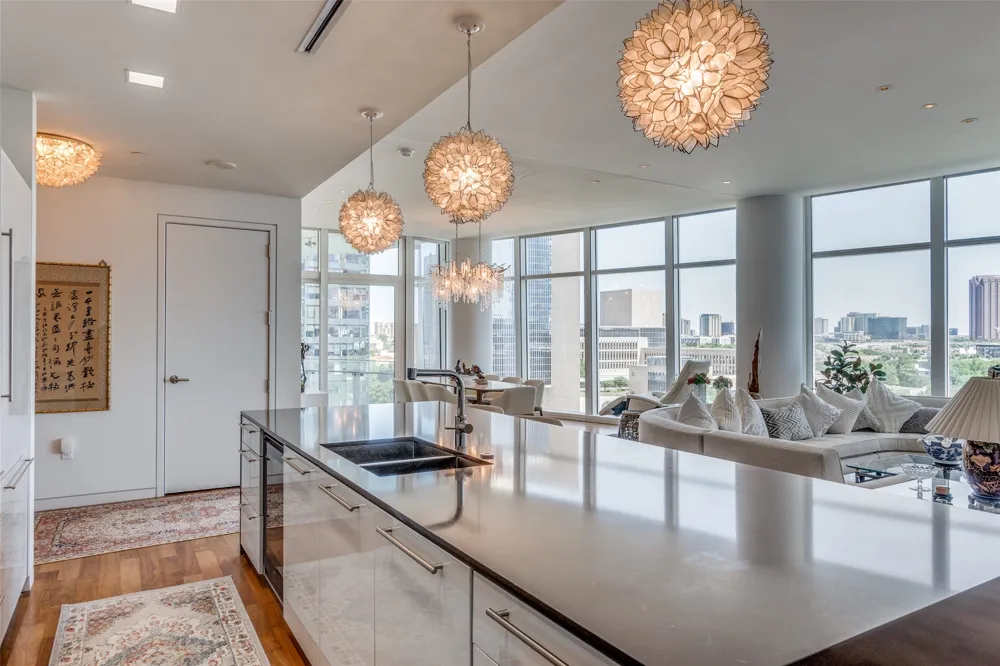 1918 Olive Street #701 Dallas, TX 75201