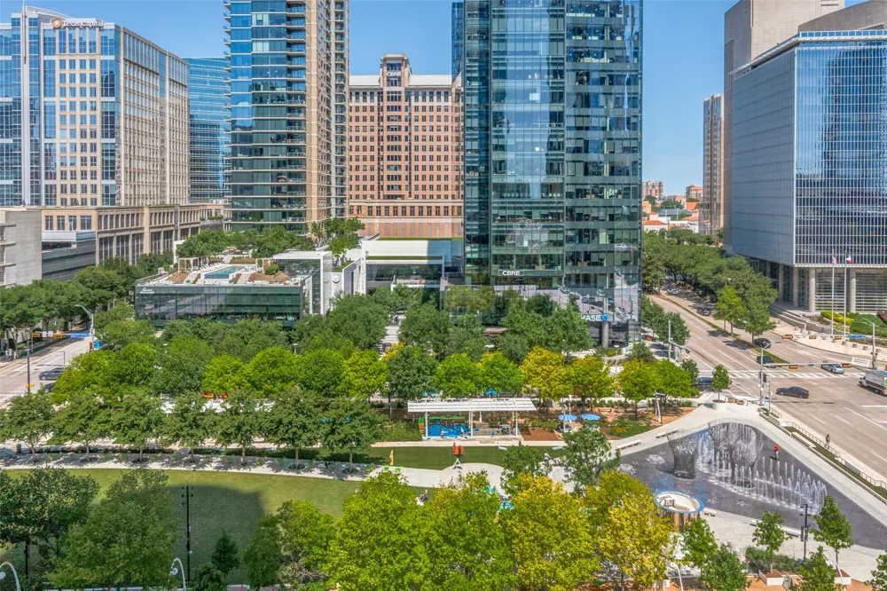 1918 Olive Street #701 Dallas, TX 75201