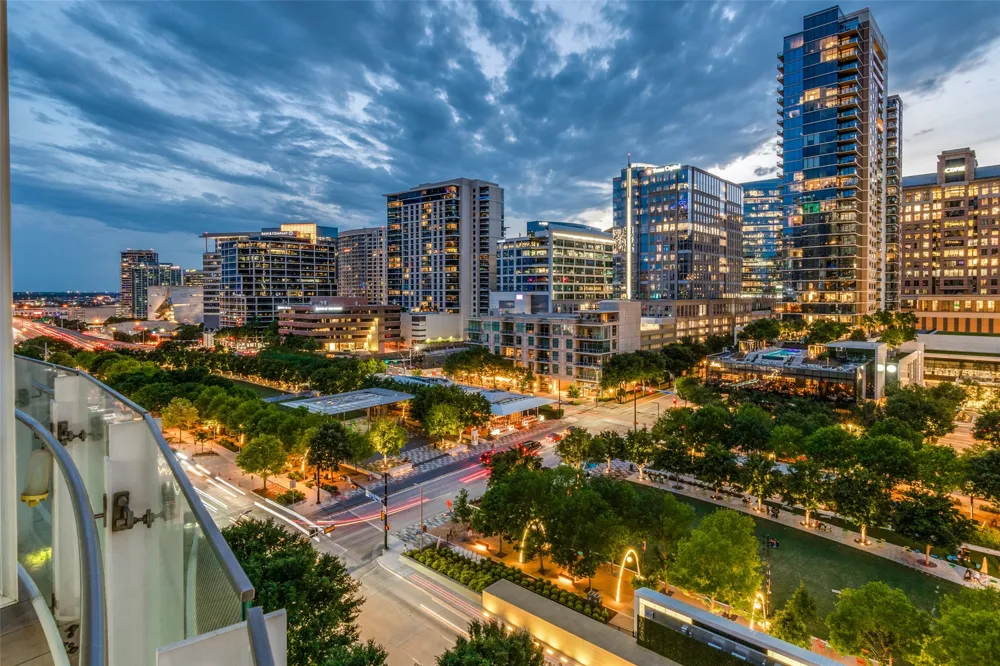 1918 Olive Street #701 Dallas, TX 75201