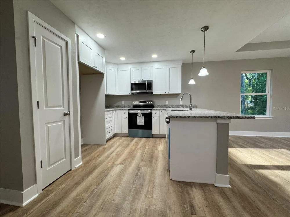 8507 SE 70TH AVENUE Trenton, FL 32693