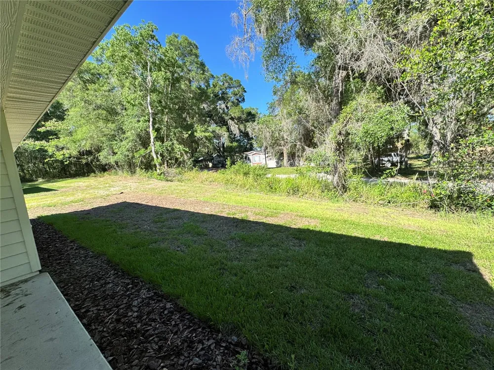 8507 SE 70TH AVENUE Trenton, FL 32693