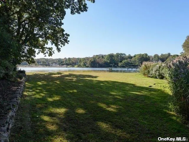 1 Pine Point Lloyd Harbor, NY 11743