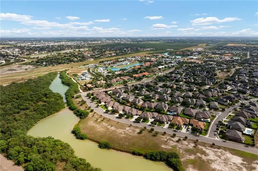 2505 Grand Canal Drive Mission, TX 78572