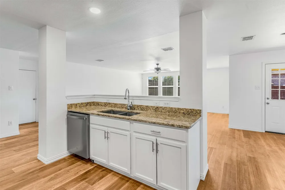 2905 Meadow Bluff Drive Wylie, TX 75098