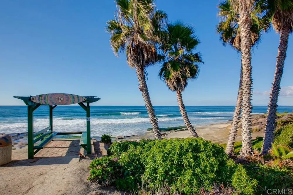 373 Coast Blvd #2 La Jolla, CA 92037