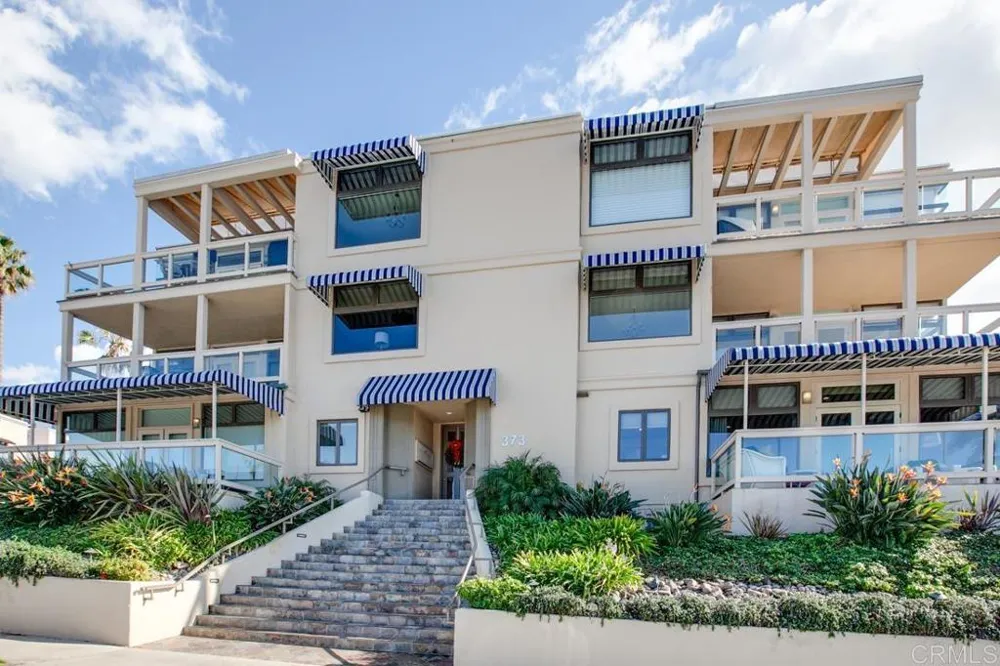 373 Coast Blvd #2 La Jolla, CA 92037