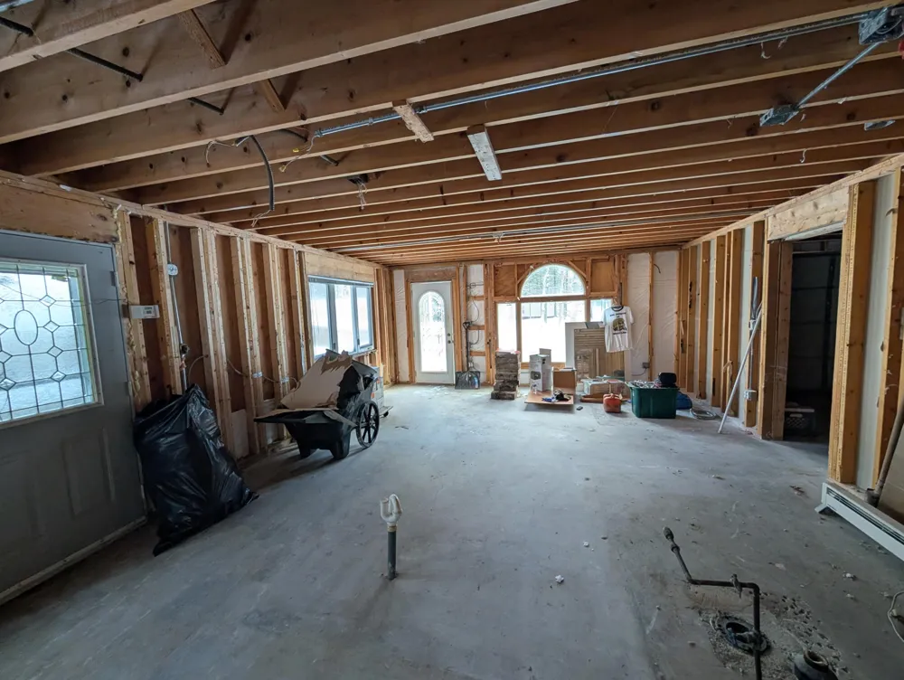 6395 S Lakeshore Drive Pentwater, MI 49449