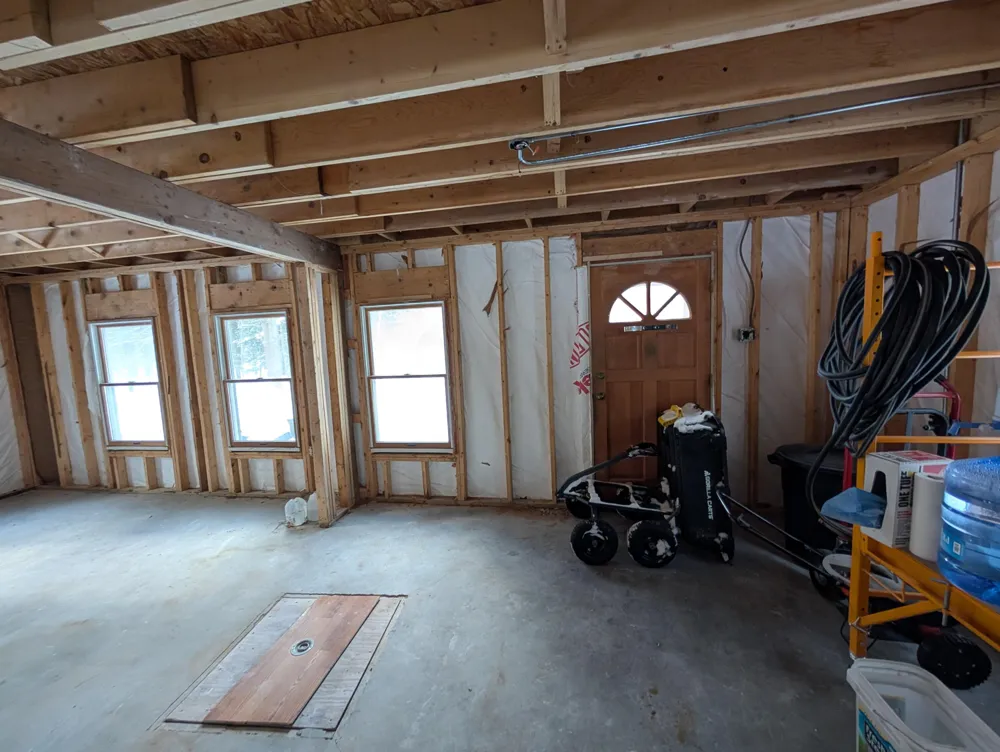 6395 S Lakeshore Drive Pentwater, MI 49449