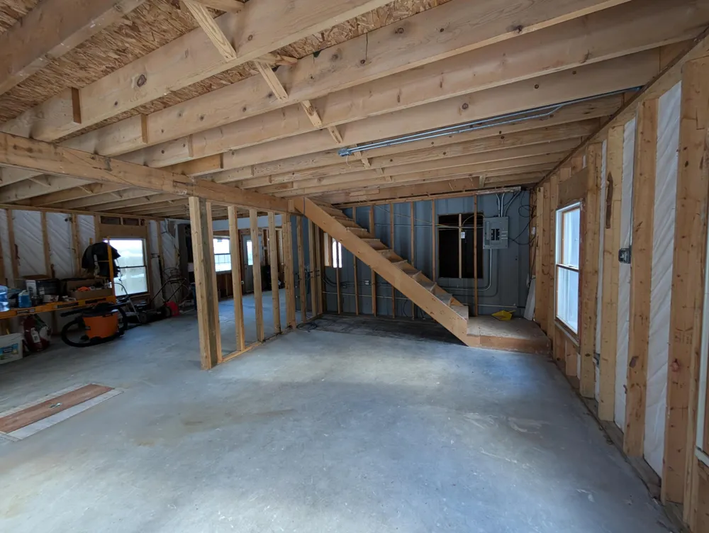 6395 S Lakeshore Drive Pentwater, MI 49449