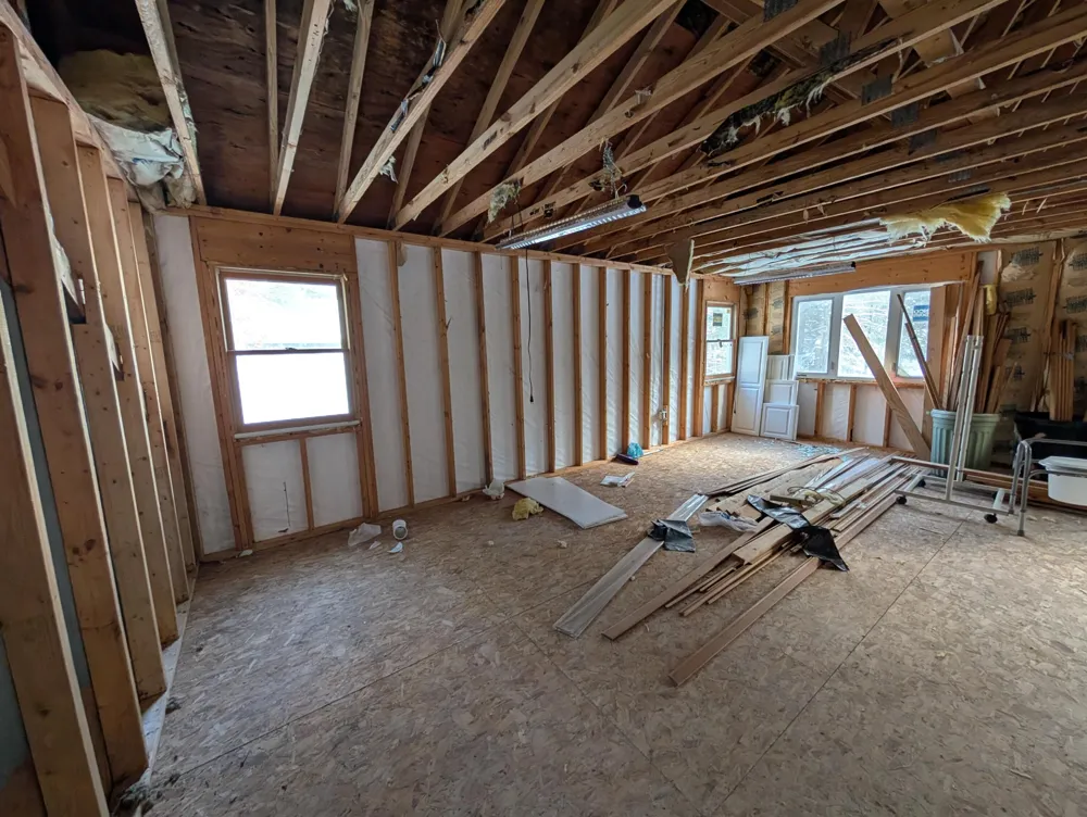 6395 S Lakeshore Drive Pentwater, MI 49449