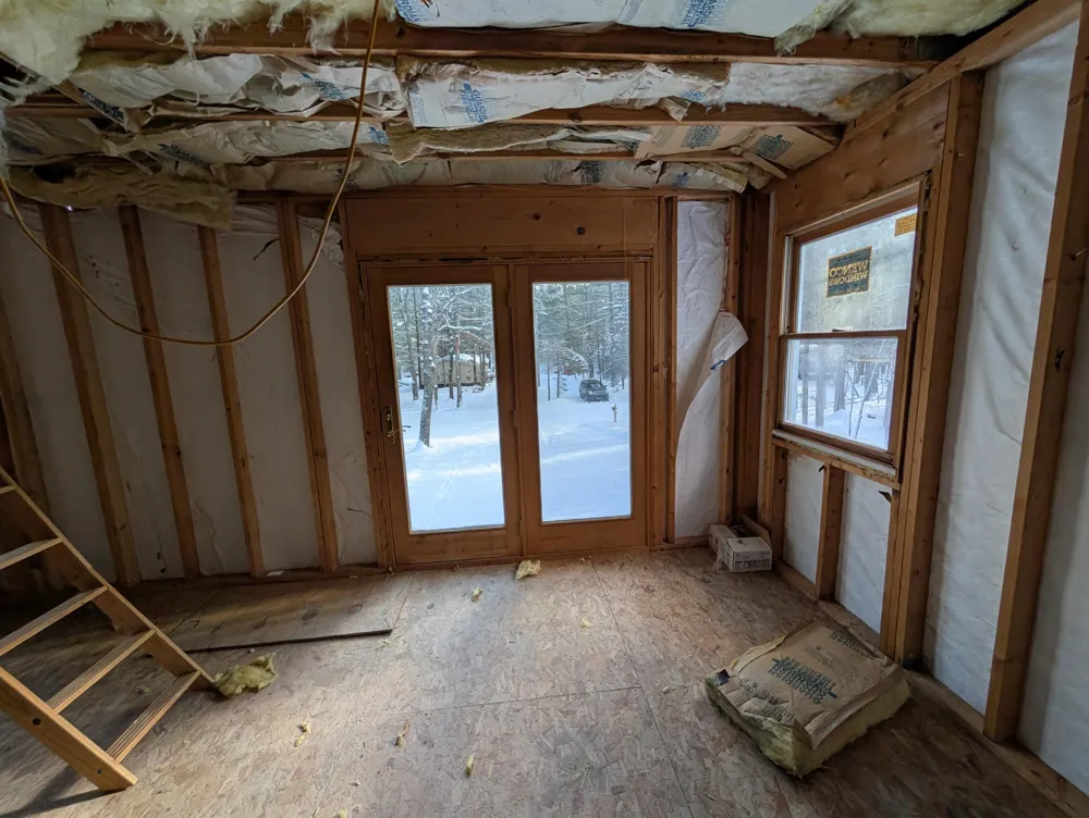 6395 S Lakeshore Drive Pentwater, MI 49449