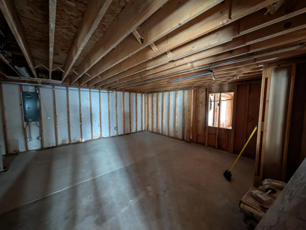 6395 S Lakeshore Drive Pentwater, MI 49449