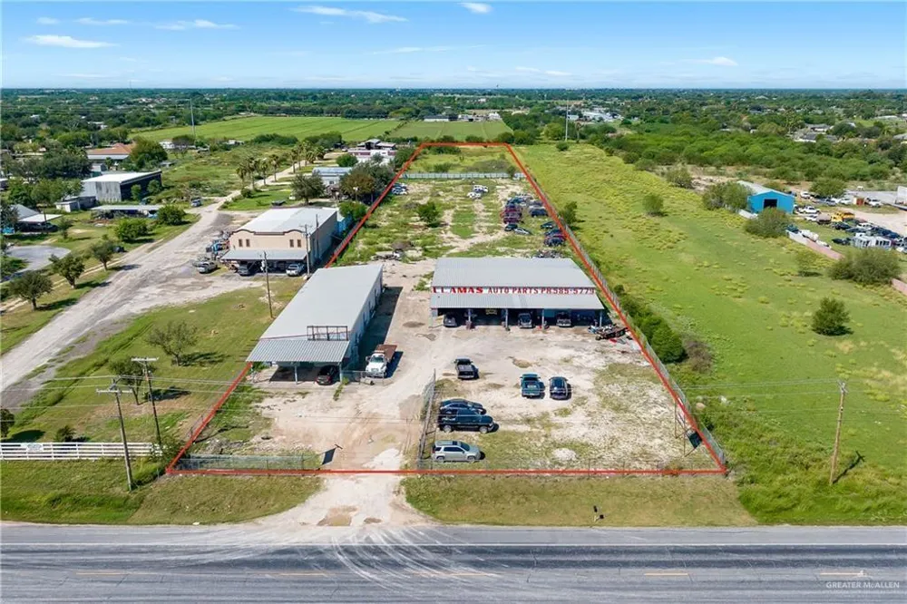 7705 La Homa Palmview, TX 78574