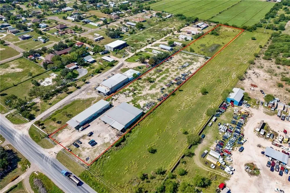 7705 La Homa Palmview, TX 78574