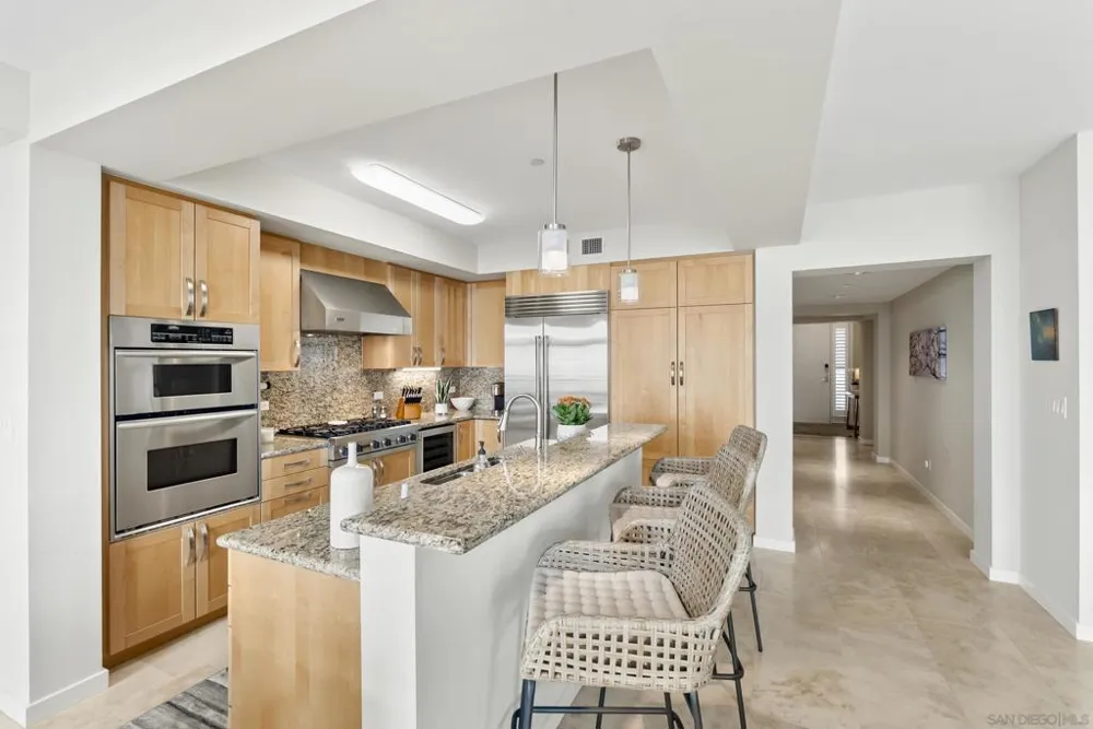 5420 La Jolla Blvd #B302 La Jolla, CA 92037