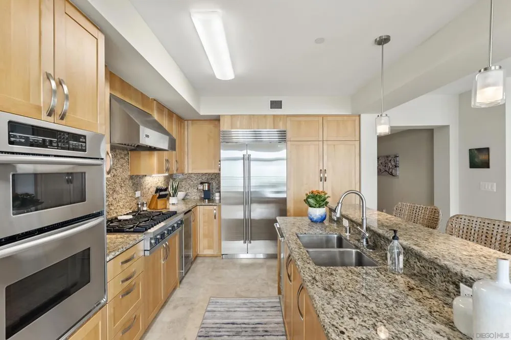 5420 La Jolla Blvd #B302 La Jolla, CA 92037