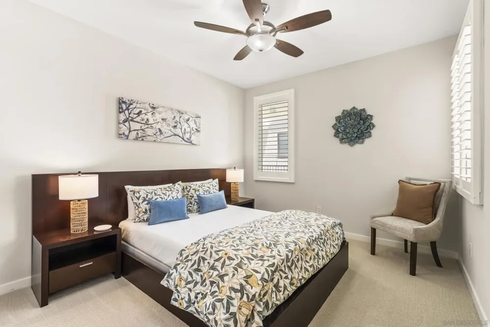 5420 La Jolla Blvd #B302 La Jolla, CA 92037
