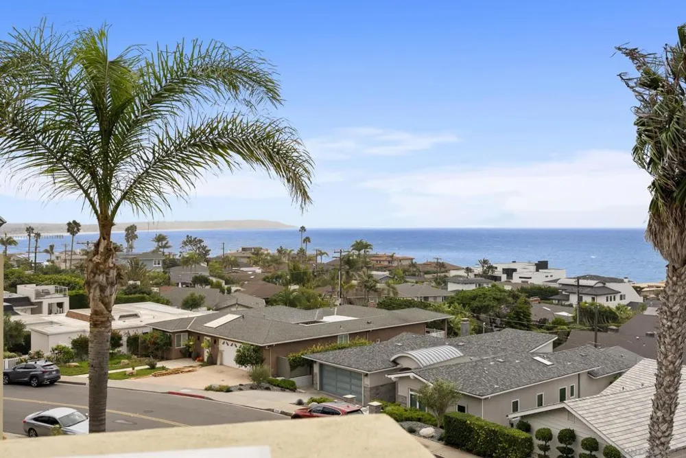 5420 La Jolla Blvd #B302 La Jolla, CA 92037