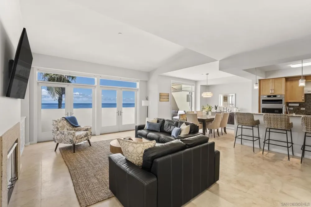 5420 La Jolla Blvd #B302 La Jolla, CA 92037