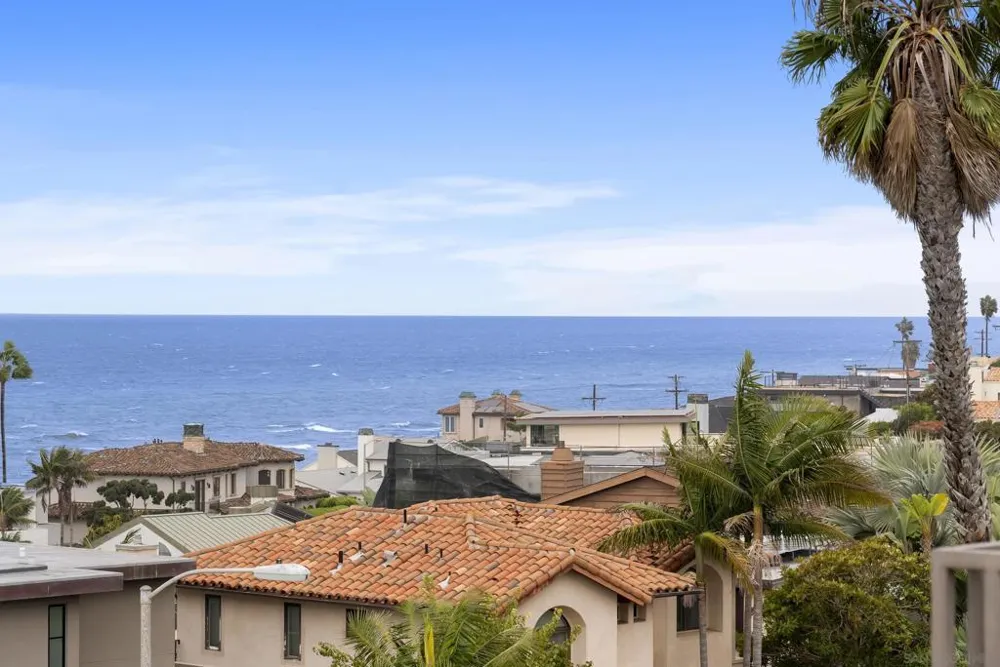 5420 La Jolla Blvd #B302 La Jolla, CA 92037
