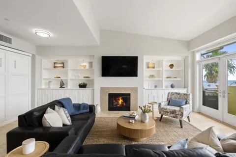 5420 La Jolla Blvd #B302